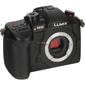 Panasonic Lumix DC-GH5M2